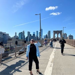 Meet your Posher, Camila